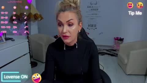 Nicole.. online show from March 2026 10:26:02 AM