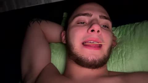 Golden boyyy21 online show from December 2024 01:58:02 AM