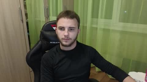 Golden boyyy21 online show from December 2025 08:14:01 PM