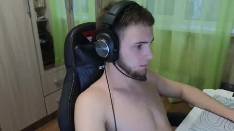 Golden boyyy21 online show from December 2025 06:22:02 AM