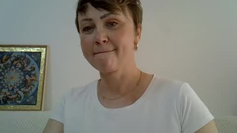 Snapshot of golden_kessie chatting on June 2026 06:29:01 AM golden_kessie online show from June 2026 06:29:01 AM