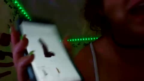 Snapshot of goldendelicious577600 chatting on June 2026 07:19:01 PM XxPretentious PeachxX online show from June 2026 07:19:01 PM