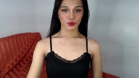 Lily is Gold online show from February 2025 01:13:01 AM