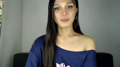 Snapshot of goldenlily69 chatting on July 2026 05:25:01 AM Lily is Gold online show from July 2026 05:25:01 AM