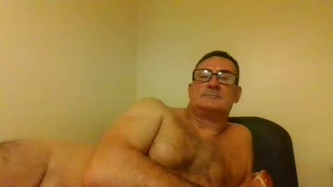 Snapshot of goldenone59 chatting on September 2025 10:48:02 PM goldenone59 online show from September 2025 10:48:02 PM