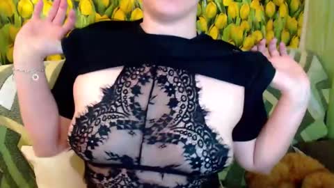 Snapshot of goldmoonn chatting on January 2025 05:44:01 PM goldmoonn online show from January 2025 05:44:01 PM