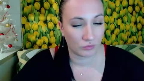 Snapshot of goldmoonn chatting on January 2025 06:45:01 PM goldmoonn online show from January 2025 06:45:01 PM