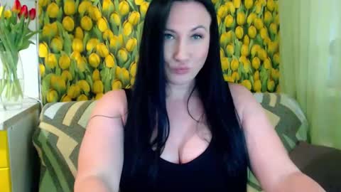 Snapshot of goldmoonn chatting on March 2025 01:57:02 PM goldmoonn online show from March 2025 01:57:02 PM