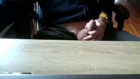 goldstar71 online show from March 2026 12:01:02 PM