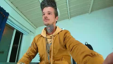 Snapshot of goldy_loyal99 chatting on October 2025 07:31:02 AM Goldy Loyal93 online show from October 2025 07:31:02 AM