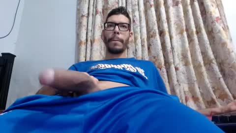 julin Andrs online show from February 2025 04:00:02 PM