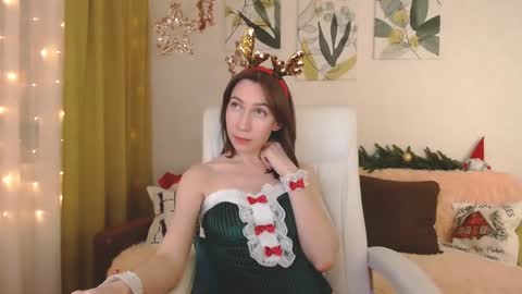 Snapshot of good_glamorgirl chatting on December 2024 11:53:01 AM Good GlamorGirl online show from December 2024 11:53:01 AM