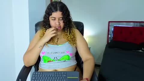 Snapshot of goodgirlxxxl chatting on April 2026 02:27:02 AM Goodgirlxxxl online show from April 2026 02:27:02 AM