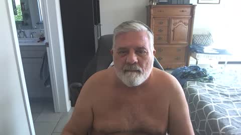 Snapshot of goodream2 chatting on December 2024 07:18:02 PM Michael online show from December 2024 07:18:02 PM