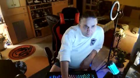 google5001 online show from October 2025 10:45:01 PM