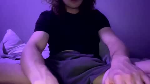 Snapshot of goooinggone chatting on December 2024 07:17:01 AM goooinggone online show from December 2024 07:17:01 AM