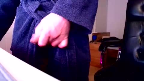 gordos335 online show from April 2026 03:53:02 AM