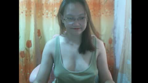 gorgeousmama online show from October 2025 02:41:02 AM