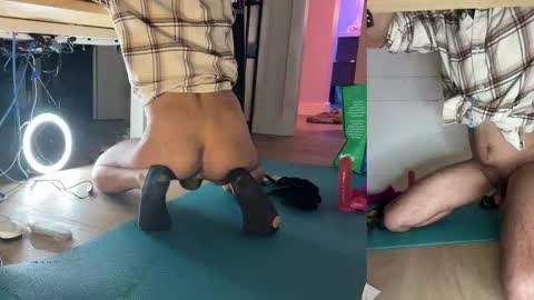 Snapshot of goshlover chatting on December 2024 10:41:01 AM GoshLover online show from December 2024 10:41:01 AM