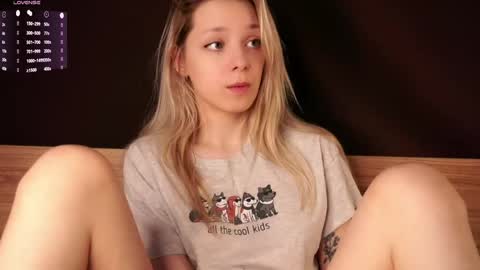 Luna online show from April 2026 02:14:01 AM