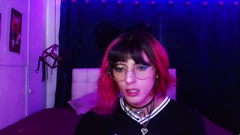goth_minerva online show from October 2025 02:07:02 PM