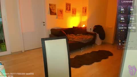 Snapshot of gothkittys chatting on December 2025 10:28:02 PM traumfrau Kira angel face devil eyes I SELL A LOT VIDEO IN GALLERY online show from December 2025 10:28:02 PM