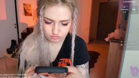 Snapshot of gothkittys chatting on February 2026 07:23:02 PM traumfrau Kira angel face devil eyes I SELL A LOT VIDEO IN GALLERY online show from February 2026 07:23:02 PM