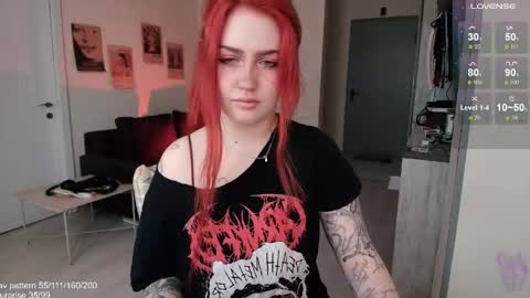 Snapshot of gothkittys chatting on June 2026 12:11:01 PM traumfrau Kira angel face devil eyes I SELL A LOT VIDEO IN GALLERY online show from June 2026 12:11:01 PM