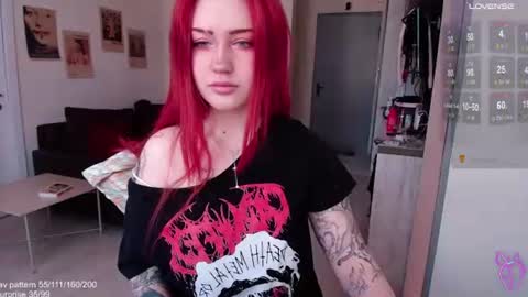 Snapshot of gothkittys chatting on June 2026 11:32:01 AM traumfrau Kira angel face devil eyes I SELL A LOT VIDEO IN GALLERY online show from June 2026 11:32:01 AM