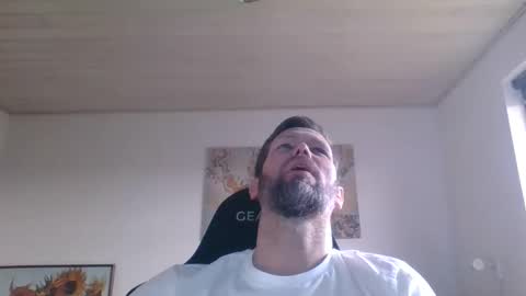 Snapshot of gottalop chatting on March 2026 12:18:01 PM gottalop online show from March 2026 12:18:01 PM