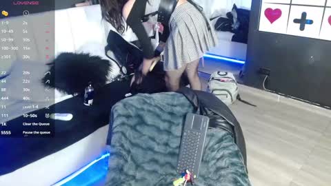 Meredith Alessandra online show from November 2025 04:43:02 AM