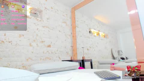 Snapshot of grace_daviss chatting on December 2025 03:54:01 PM GRACE online show from December 2025 03:54:01 PM