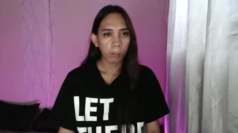 Snapshot of grace_for_youuu chatting on November 2025 03:39:02 AM HoneyGrace online show from November 2025 03:39:02 AM