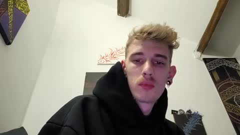 Snapshot of graff4 chatting on December 2024 12:22:01 AM Smallcom online show from December 2024 12:22:01 AM