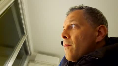 Snapshot of grattitude chatting on July 2026 12:00:01 PM grattitude online show from July 2026 12:00:01 PM