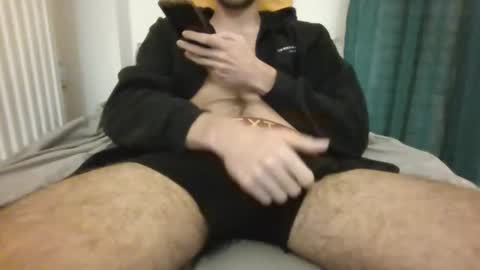 Snapshot of grcammer chatting on March 2026 01:06:02 AM GrCammer online show from March 2026 01:06:02 AM