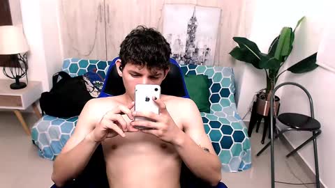 Snapshot of grecia_millercol chatting on December 2024 08:11:01 PM grecia_millercol online show from December 2024 08:11:01 PM