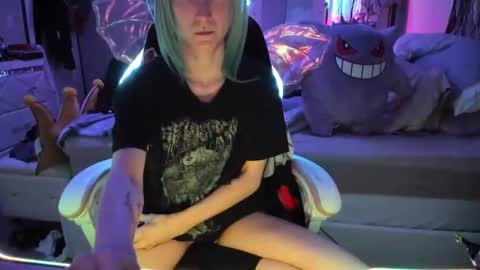 GreenEyedLovexo online show from November 2025 06:47:02 AM