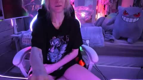 GreenEyedLovexo online show from December 2025 06:41:02 AM