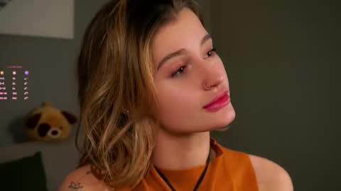 Kelly online show from December 2025 01:19:01 PM