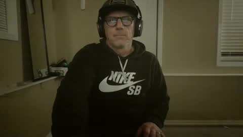 greenrooster1 online show from October 2025 09:29:02 AM