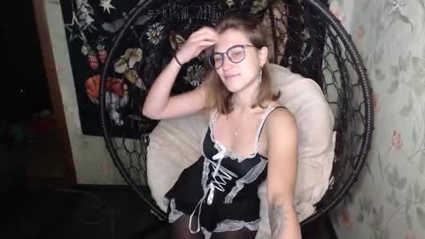 Lina online show from September 2025 11:43:01 AM