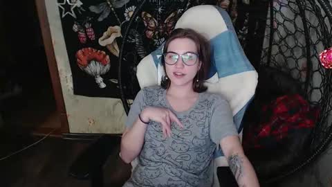 Lina online show from March 2026 02:18:01 PM