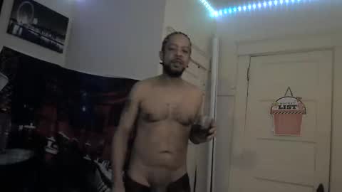 Snapshot of gregnice313 chatting on December 2025 05:13:01 AM NICE and sometimes Savvy online show from December 2025 05:13:01 AM