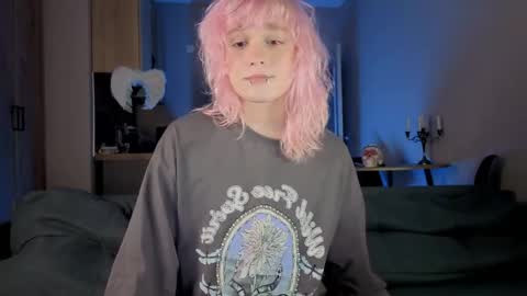 Greg-independent model online show from April 2026 09:34:03 PM