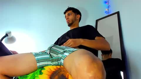 Snapshot of gregory_hardxx chatting on January 2025 11:35:01 PM GREGORY online show from January 2025 11:35:01 PM