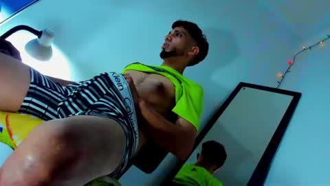 Snapshot of gregory_hardxx chatting on February 2025 02:18:01 AM GREGORY online show from February 2025 02:18:01 AM