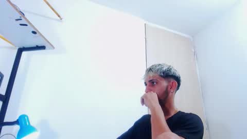 Snapshot of gregory_hardxx chatting on December 2025 06:57:02 PM GREGORY online show from December 2025 06:57:02 PM