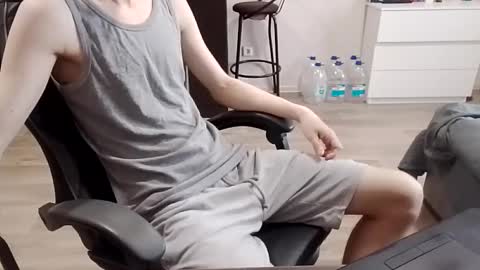 Felix online show from April 2026 10:02:01 AM