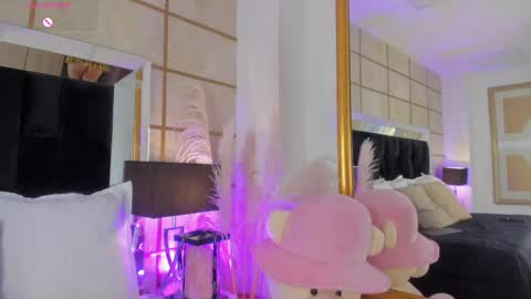 Snapshot of gretavelvet chatting on October 2025 07:58:01 PM Greta Velvet online show from October 2025 07:58:01 PM